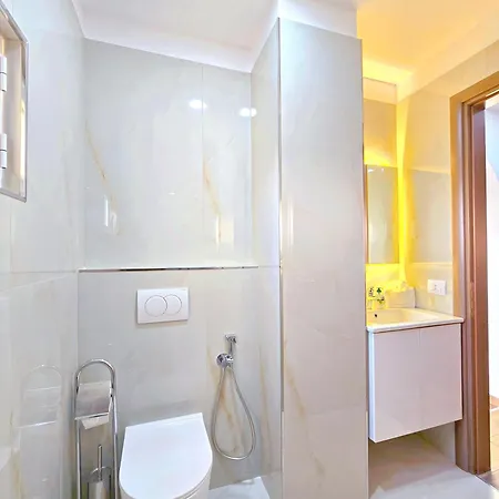 Pamja E Qyteteve * Krujë