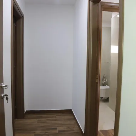 Pamja E Qyteteve Hotel *