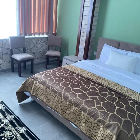 Hotel Pamja E Qyteteve *