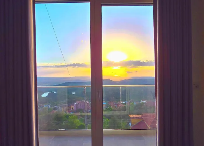 Pamja E Qyteteve 호텔 Krujë