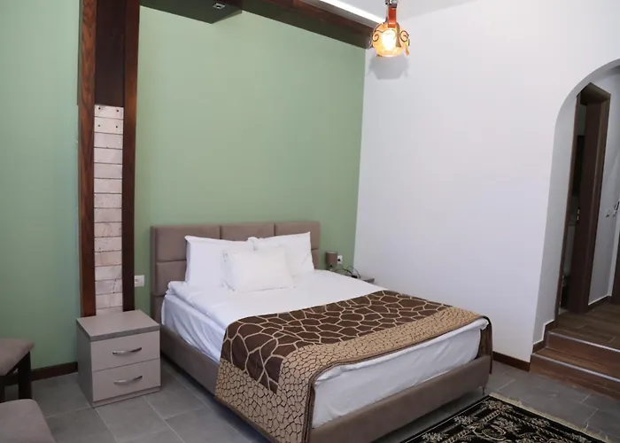 Pamja E Qyteteve 호텔 Krujë