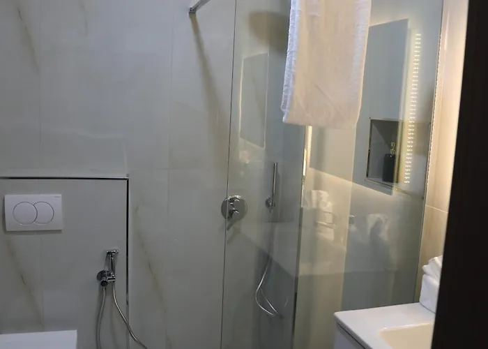 Pamja E Qyteteve * Krujë